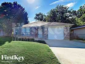 809 Tuskegee St - Photo 1 of 1