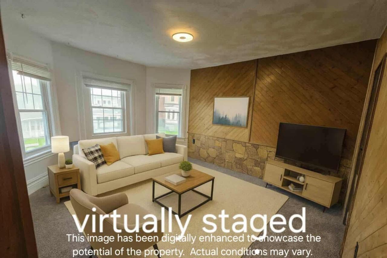 512 2nd Ave - Photo 3 of 10