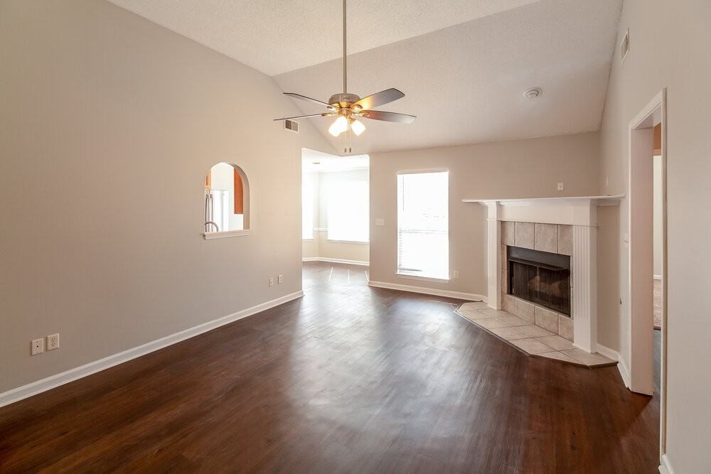 9807 Pigeon Roost Park Cir - Photo 2 of 13