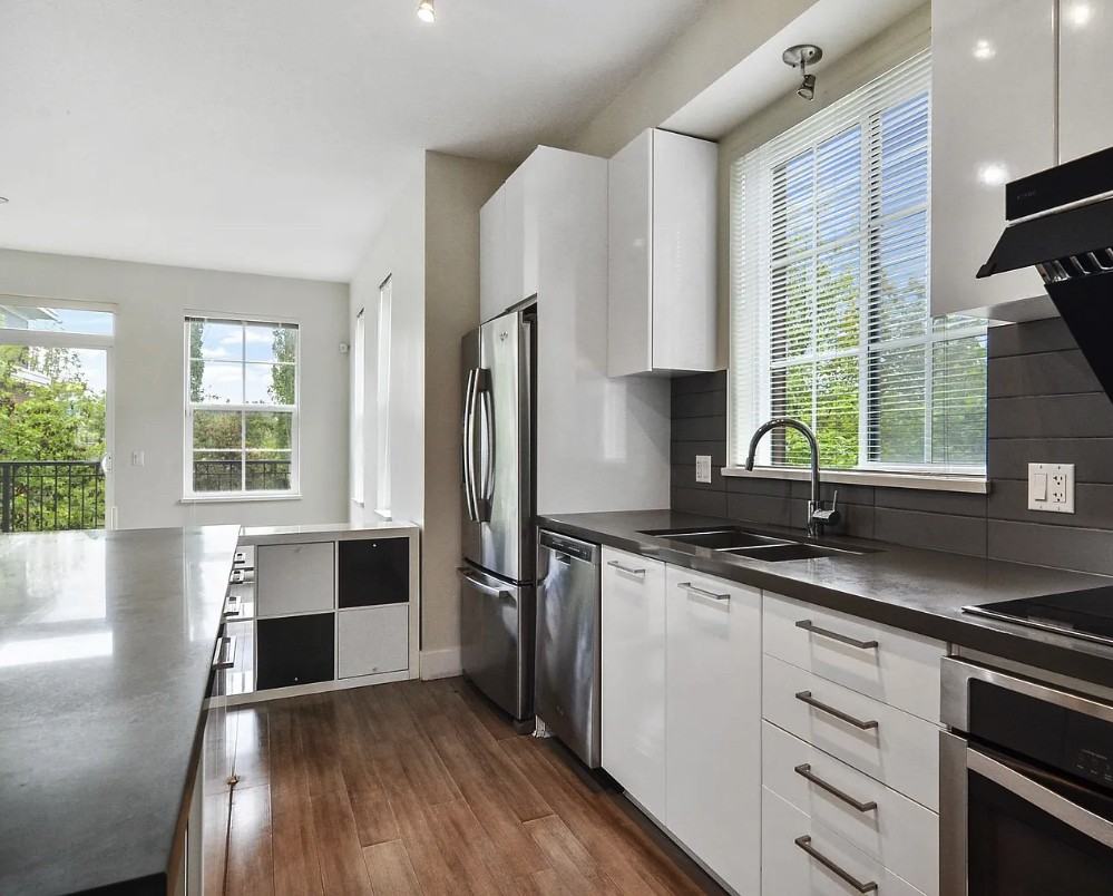 3399 151 Street #21 - Photo 7 of 26
