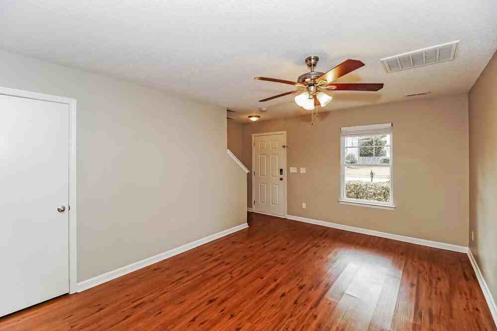 5104 Oak Pasture Ln - Photo 6 of 17