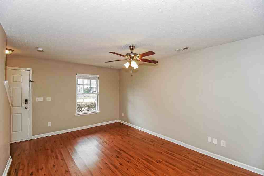 5104 Oak Pasture Ln - Photo 7 of 17