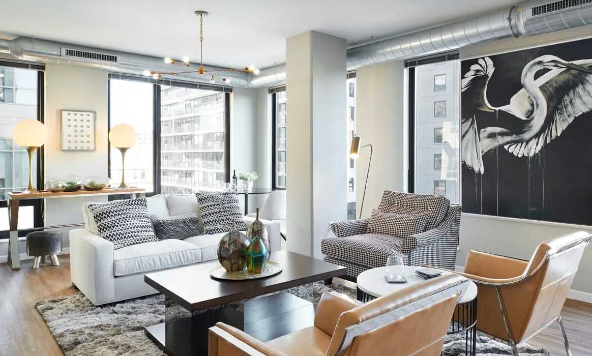 Marquette & S 5th St #504 - Photo 2 of 8