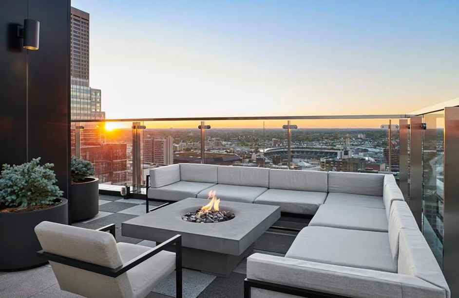 Marquette & S 5th St #504 - Photo 5 of 8