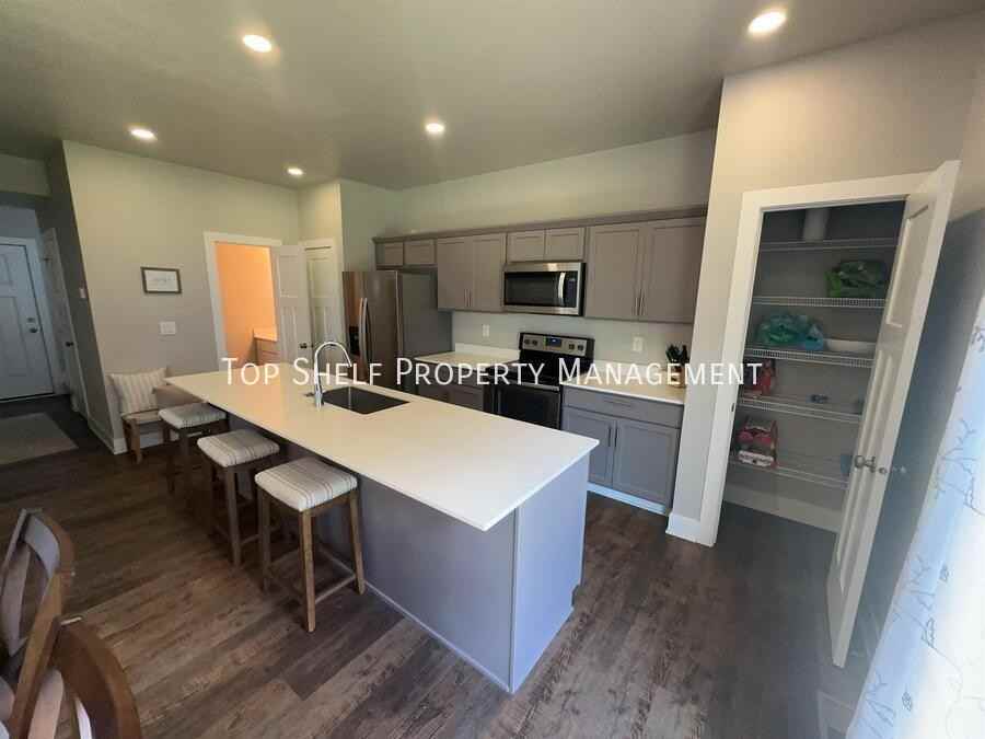 17110 Blue Sage Lane - Photo 3 of 16