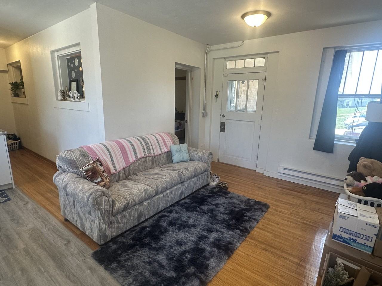 402 N Maryville St #4 - Photo 3 of 15