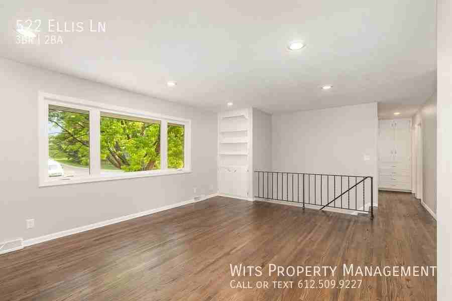 522 Ellis Ln #522 - Photo 3 of 32