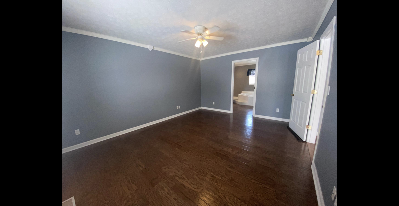 931 Hidden Loop Dr #NA - Photo 2 of 32