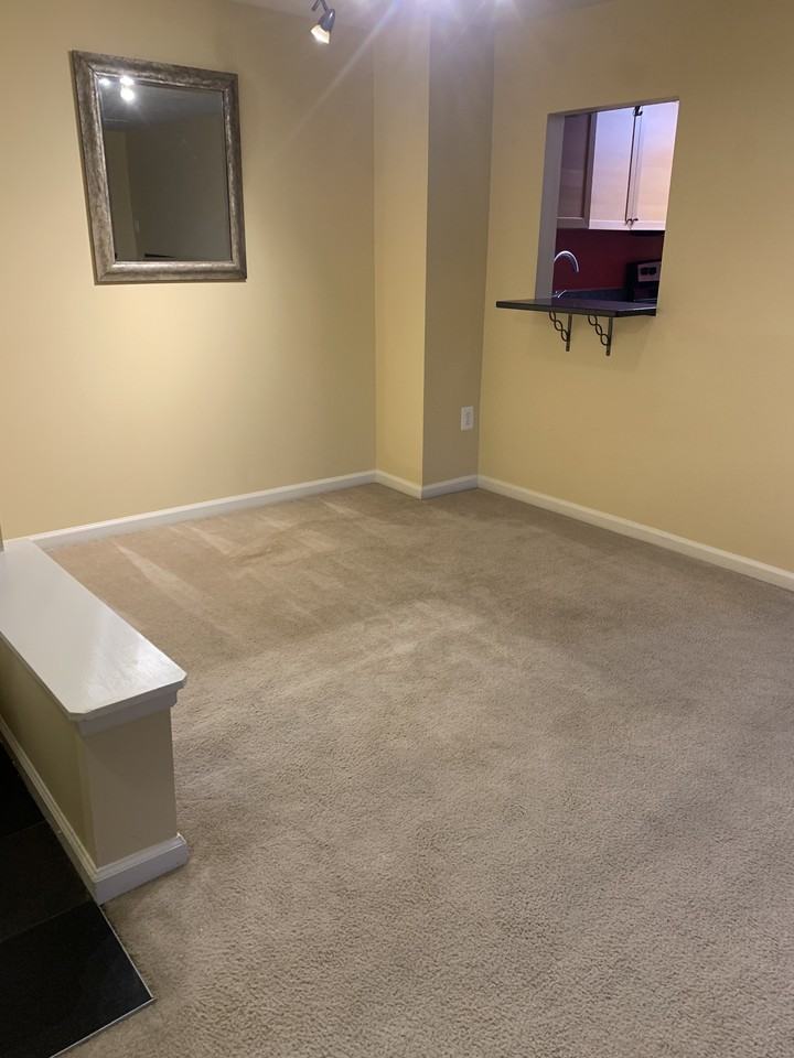 815 Stratford Way #F - Photo 3 of 12