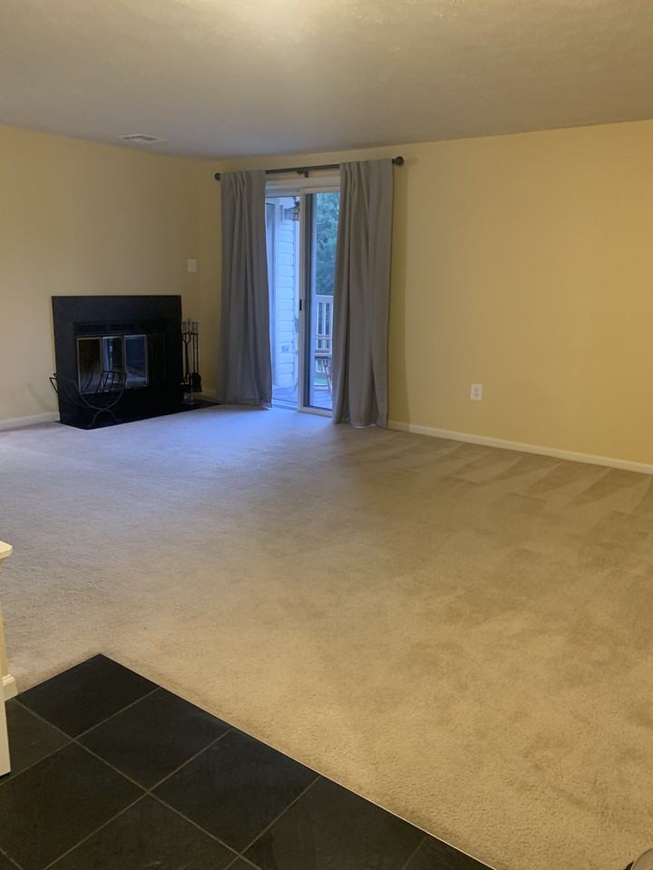 815 Stratford Way #F - Photo 5 of 12