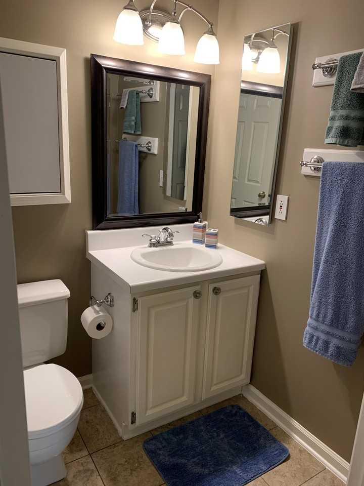 815 Stratford Way #F - Photo 6 of 12