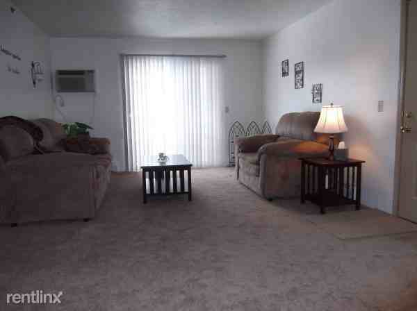 Stoughton Estates Apartments - Photo 2 of 14