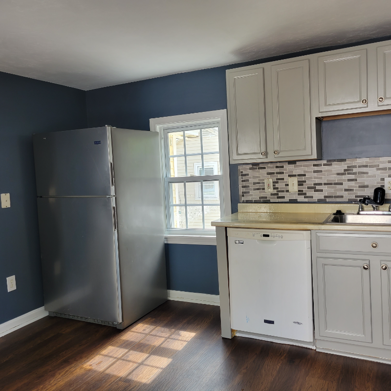 85 Washington St - Photo 3 of 13