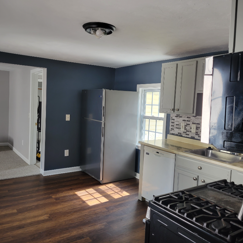 85 Washington St - Photo 4 of 13