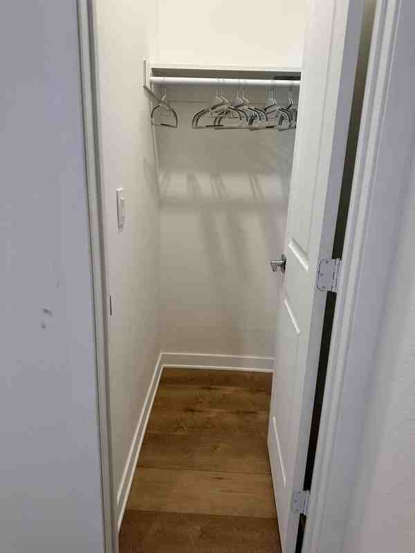 2769 Lake Mendoza St - Photo 6 of 9