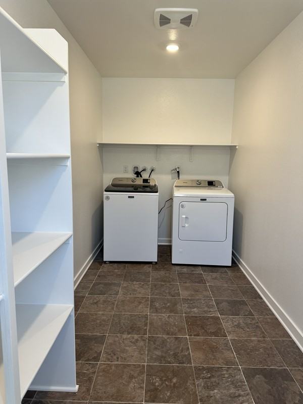 2769 Lake Mendoza St - Photo 7 of 9