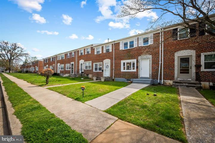 631 Charraway Rd - Photo 2 of 21