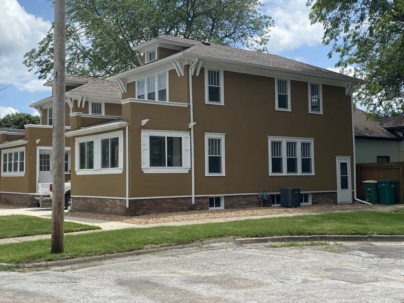 710 W Montgomery St - Photo 3 of 19