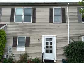 203 Poplar Dr - Photo 1 of 1