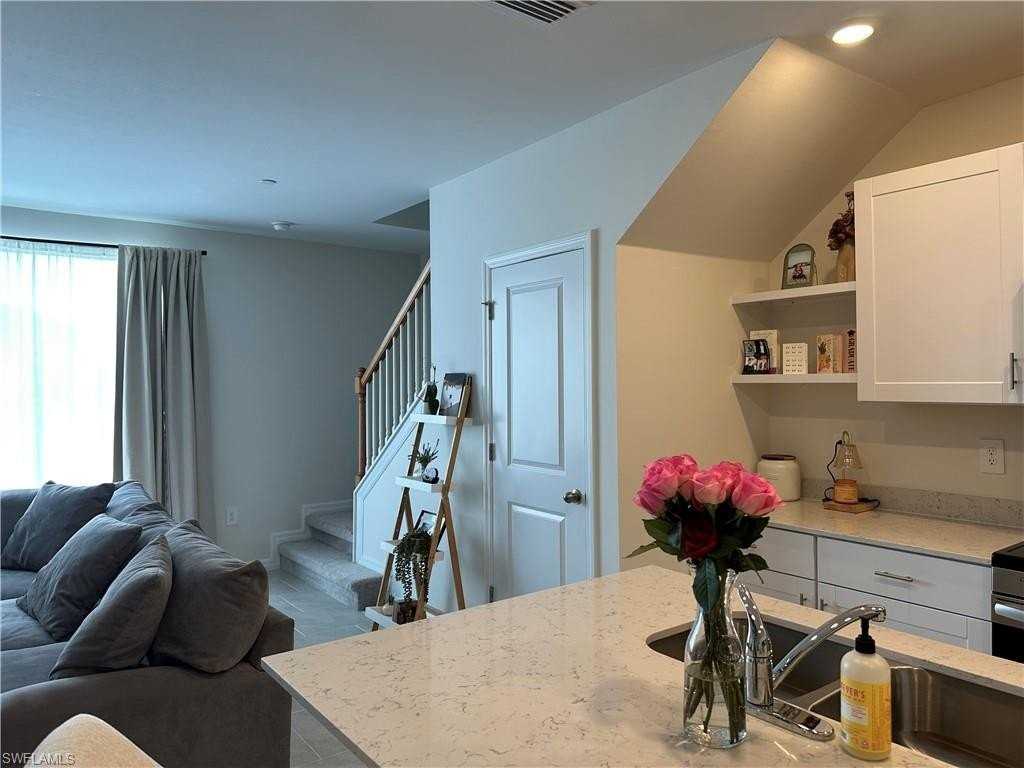 4279 Cirella Ct - Photo 7 of 40