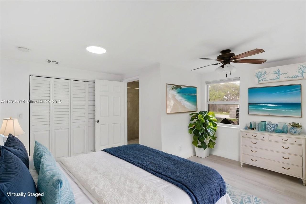 607 Sw 3rd St #1 - Photo 5 of 27