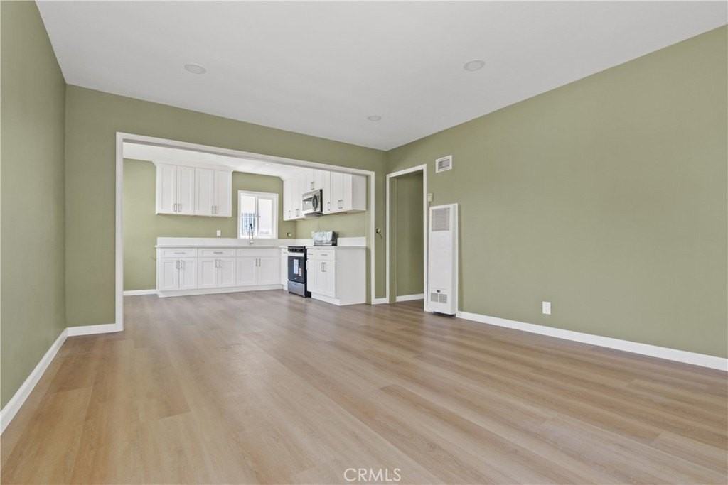 3666 W 113th St - Photo 5 of 15