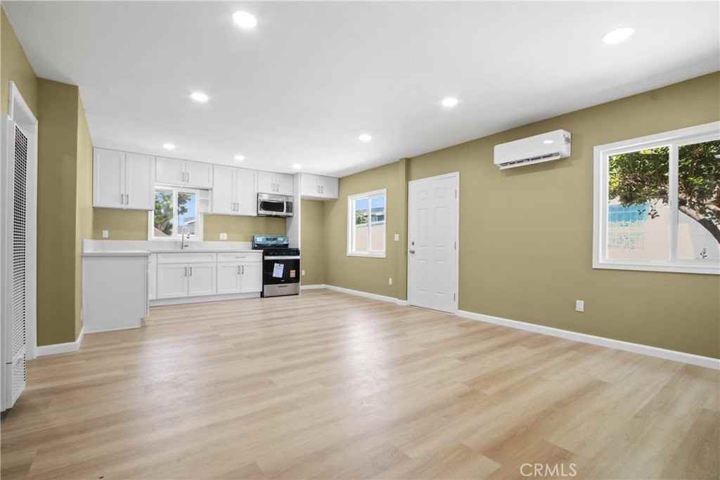 3668 W 113th St - Photo 6 of 13