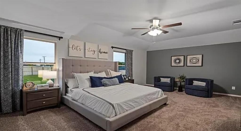 829 Loomis Trail - Photo 2 of 15