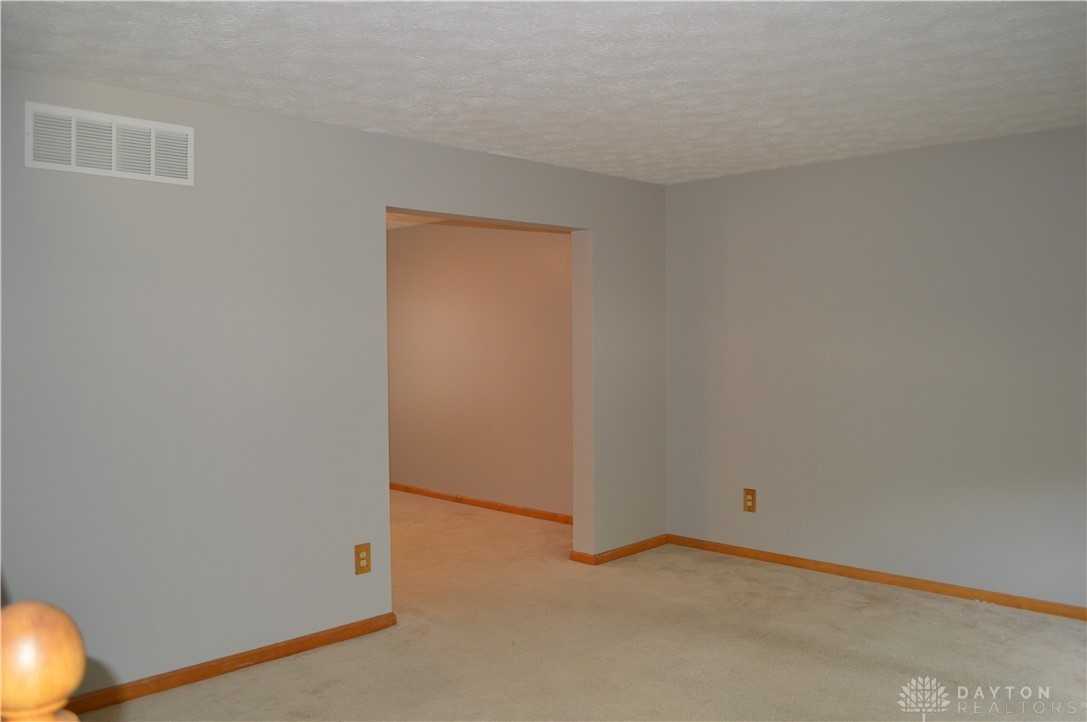 2454 Dutch Mill Dr - Photo 4 of 34