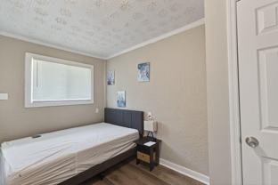 Madrid St - Photo 1 of 1