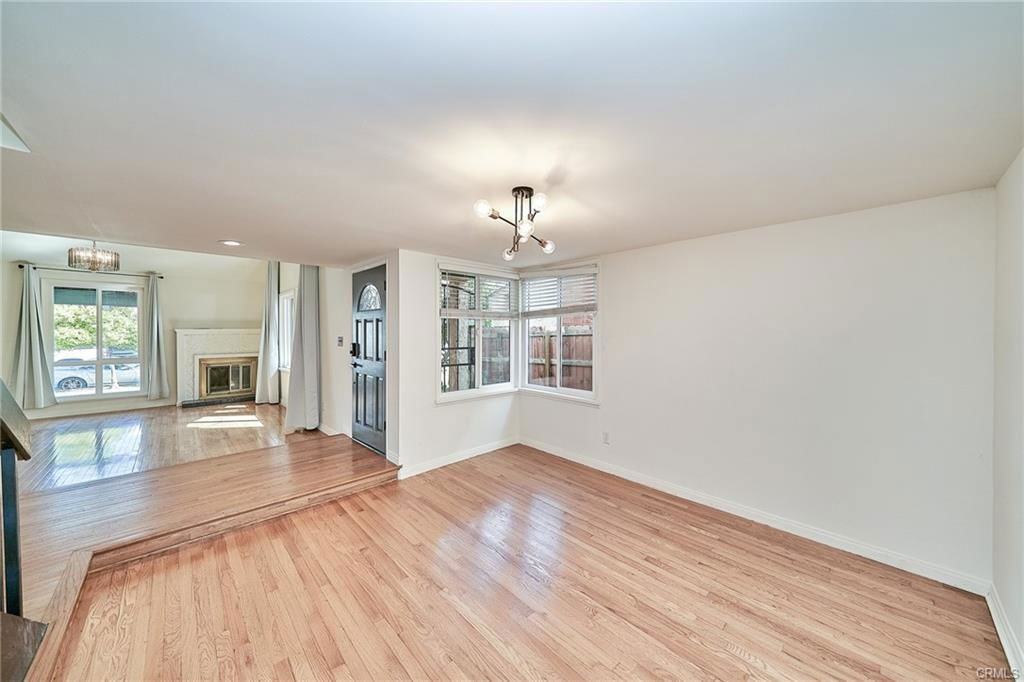 19910 Cantara St - Photo 2 of 8