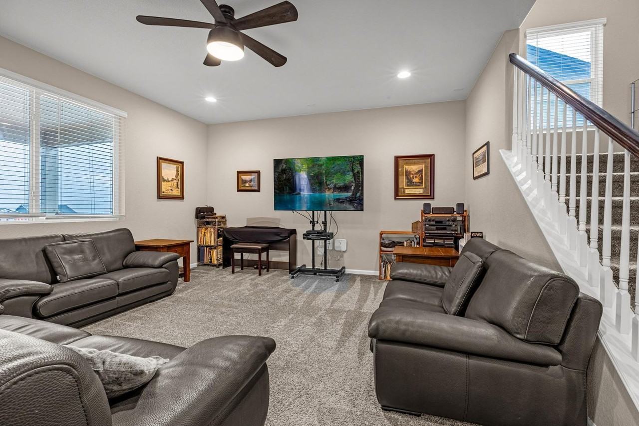 5169 Sirbal Dr - Photo 5 of 35