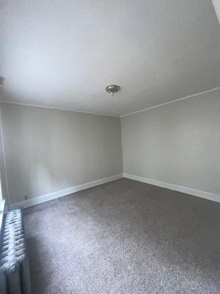 74 Cabot St #1stFL - Photo 7 of 12