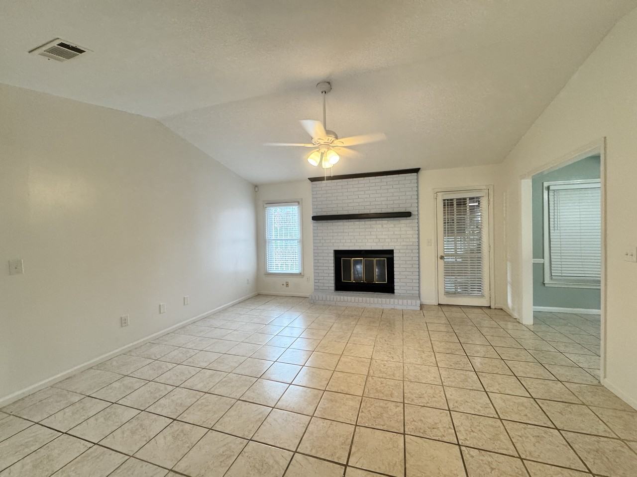 5700 Germantown Rd - Photo 4 of 19