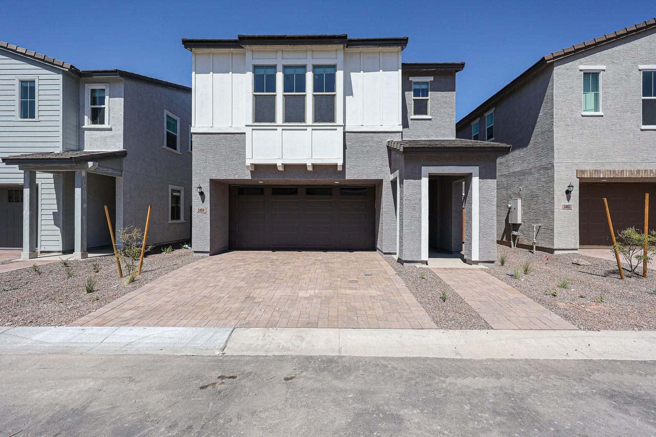 2484 W Rowel Rd - Photo 2 of 48