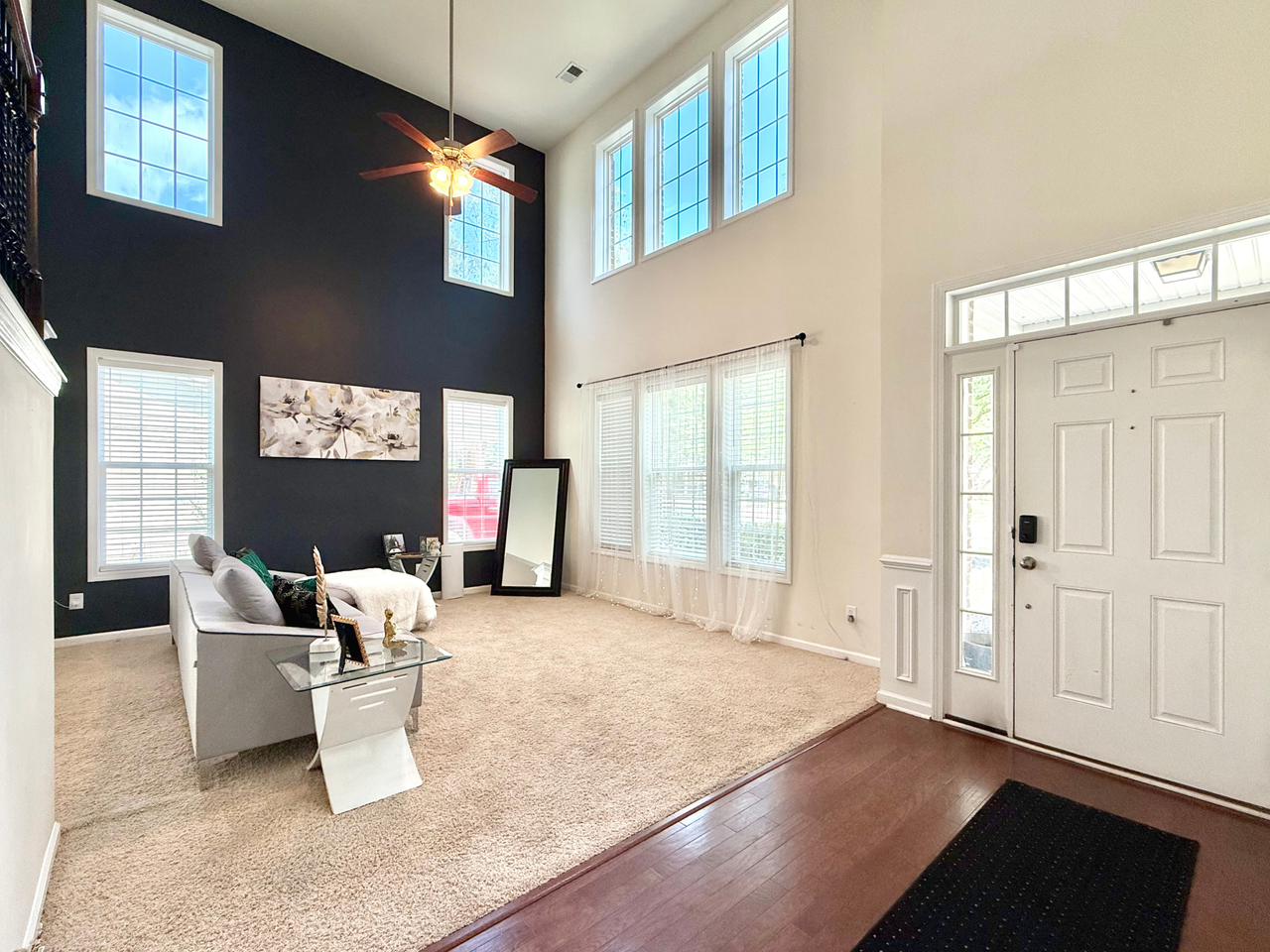 126 Comiskey Park Cir - Photo 2 of 20