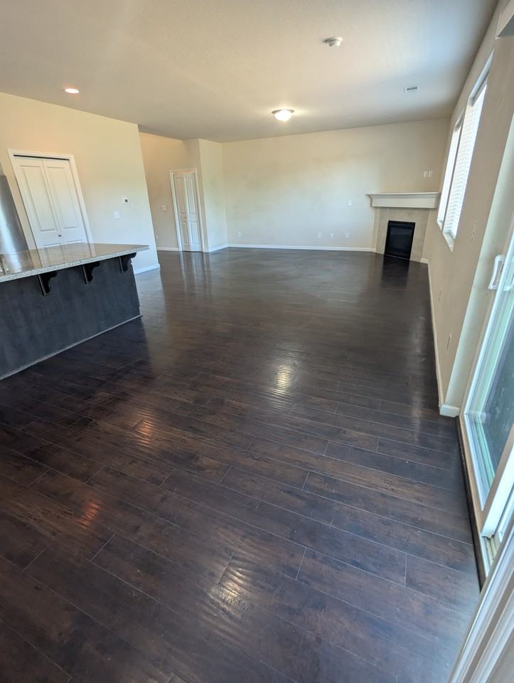 11810 Ne 128th Pl #NA - Photo 3 of 25