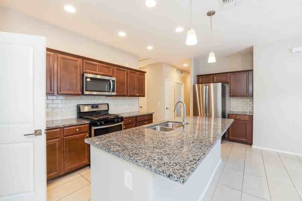 876 E Bottomlands Ln - Photo 7 of 16