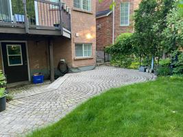 featured image of Derry Rd & Trudeau Dr #698