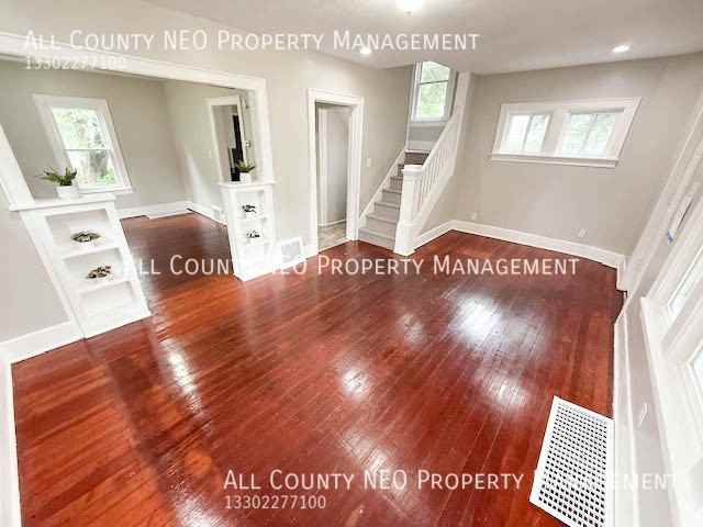 1114 Herberich Ave - Photo 4 of 21