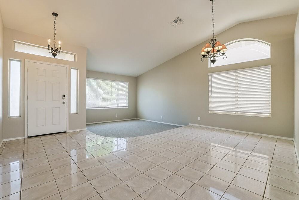 177 W Shamrock St - Photo 5 of 17