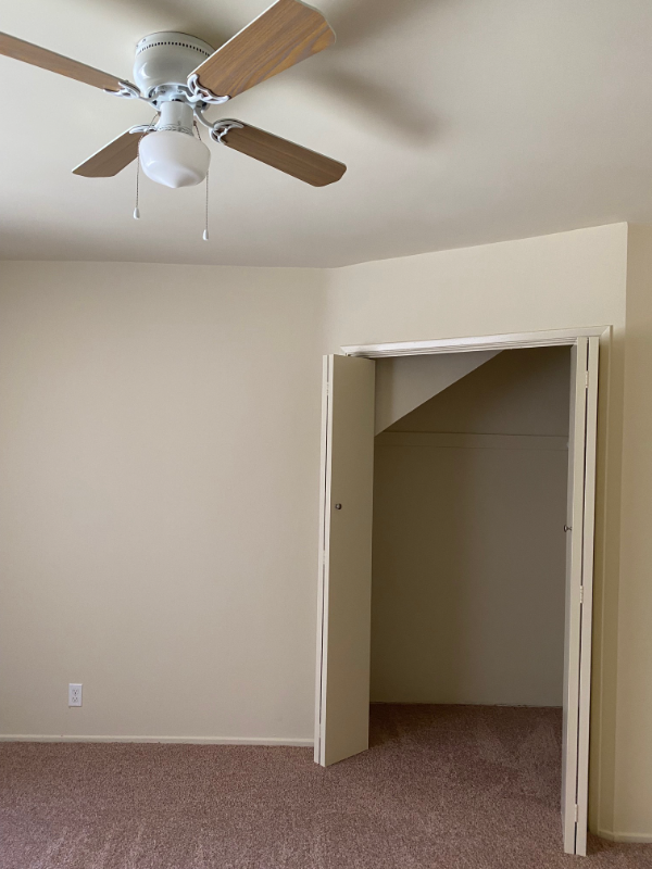 4532 W 173rd St #4 - Photo 5 of 9