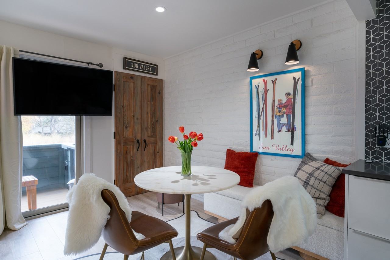 260 2nd Ave S #44 - Photo 4 of 14