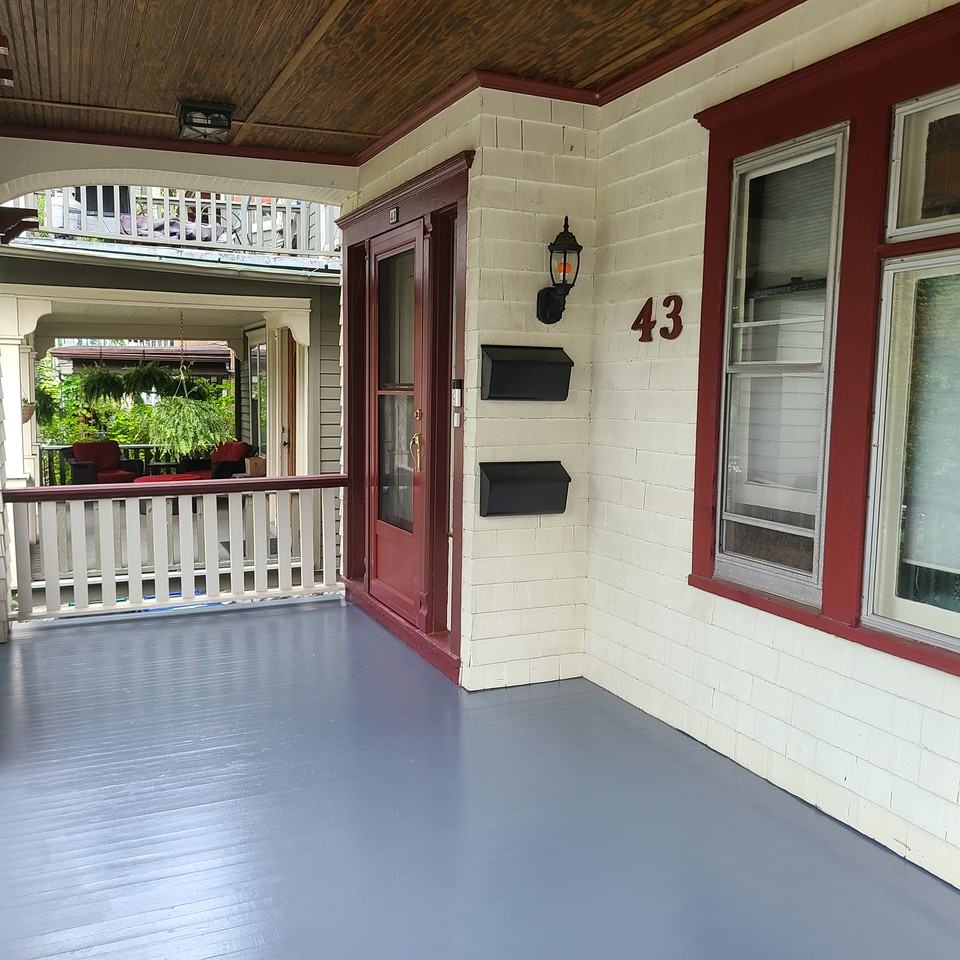 43 Brantford Pl #2 - Photo 3 of 25