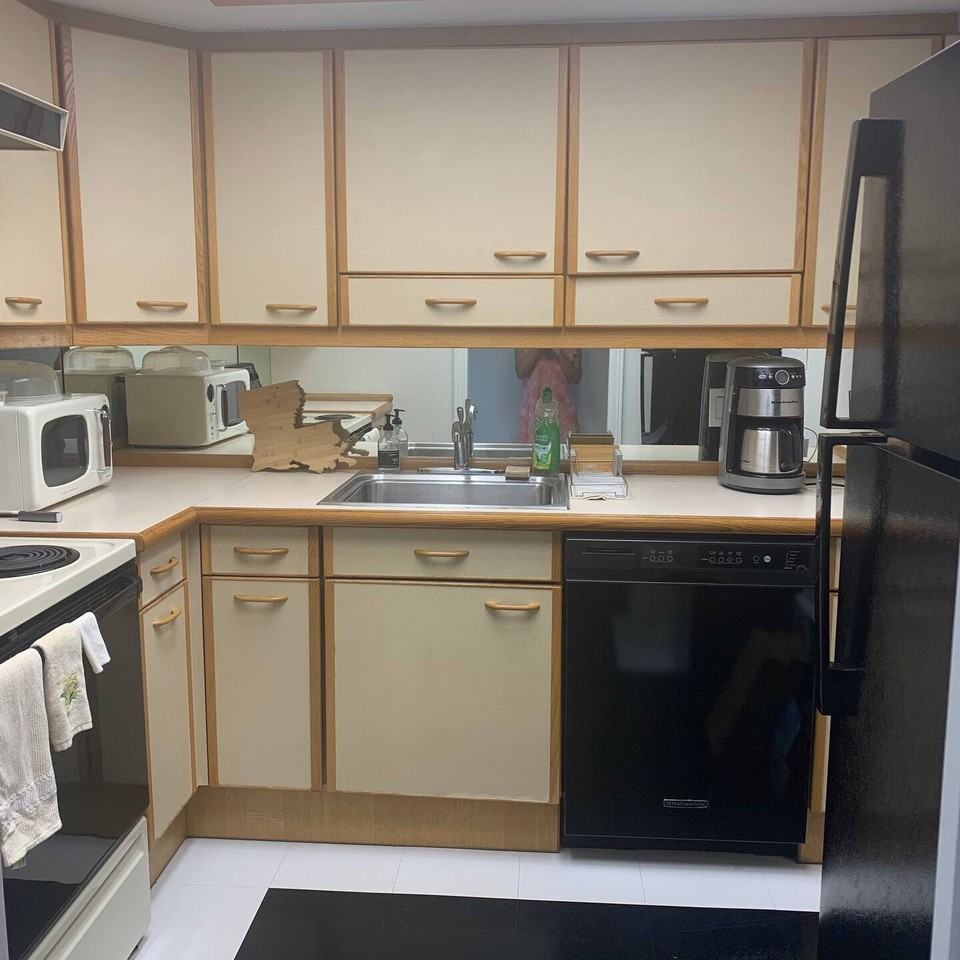 Colorado Street #1108 - Photo 6 of 13