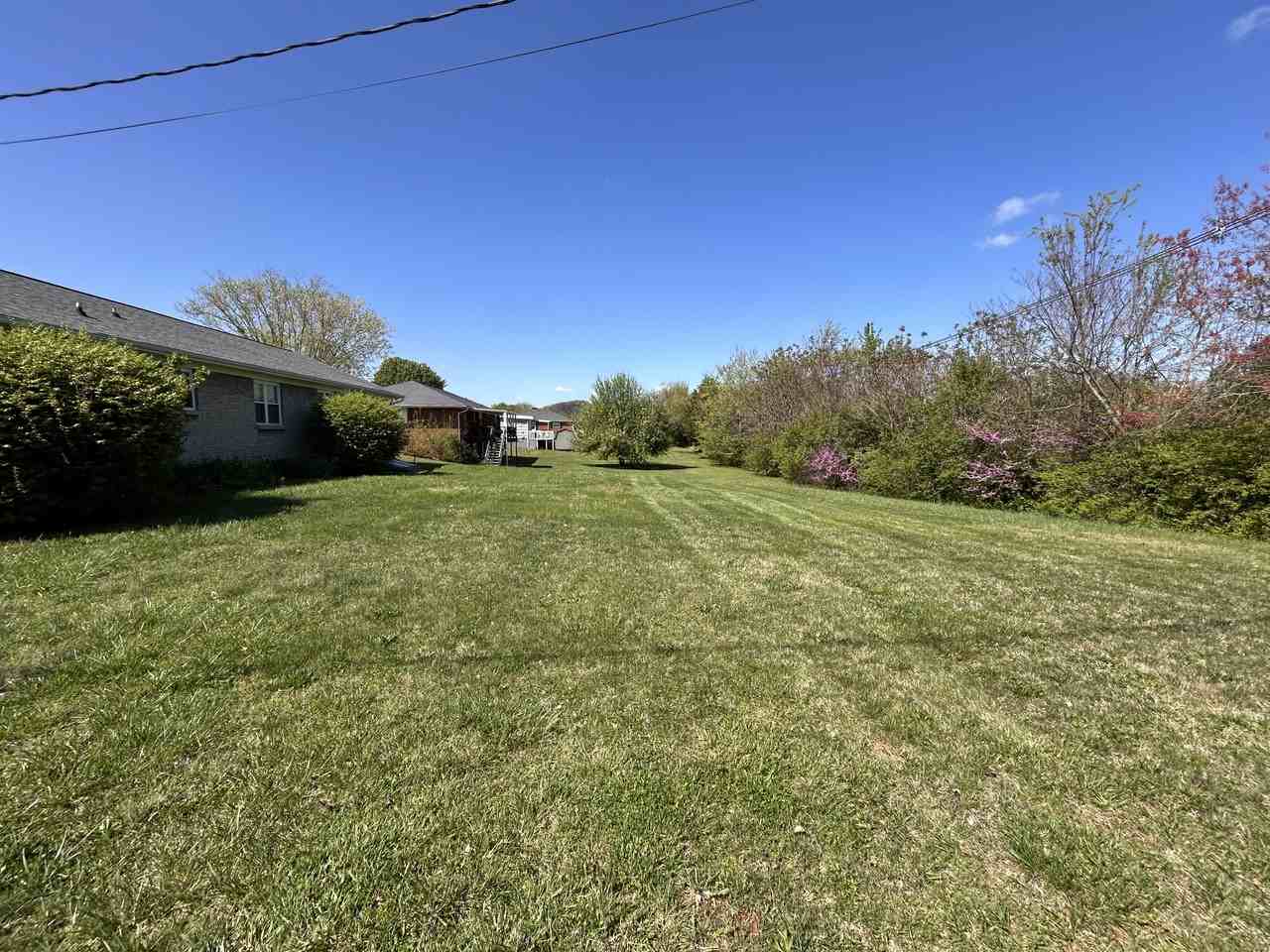 414 Lee Dr #NA - Photo 2 of 20