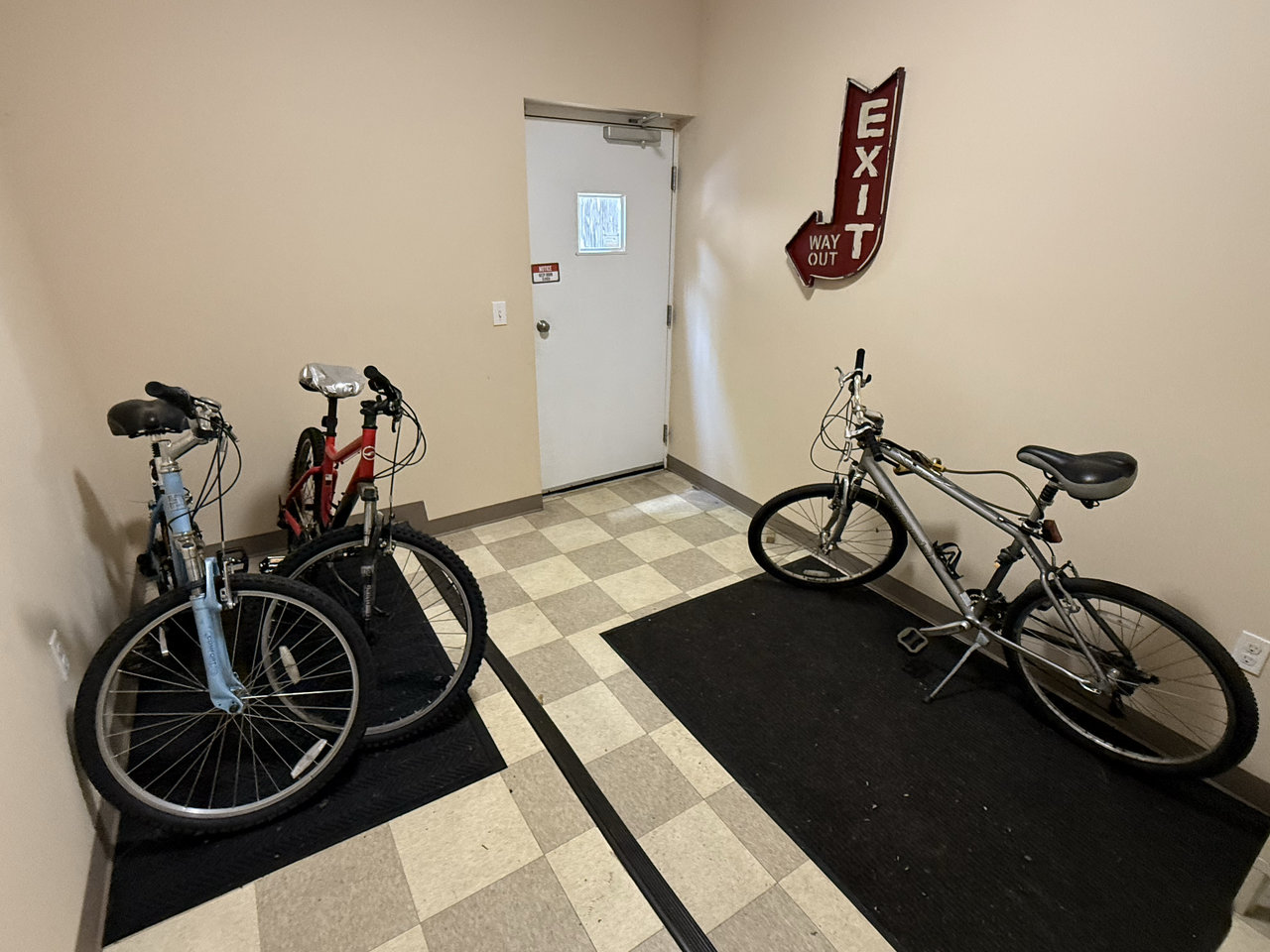 12 Cunliffe Way - Photo 2 of 23