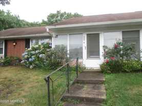 496A Thornbury Ct - Photo 1 of 1