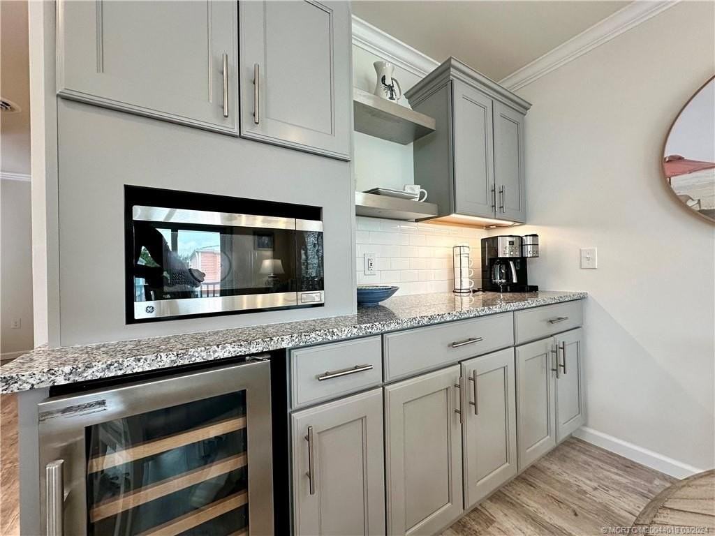 2632 Northeast Pelican Terrace - Photo 5 of 42