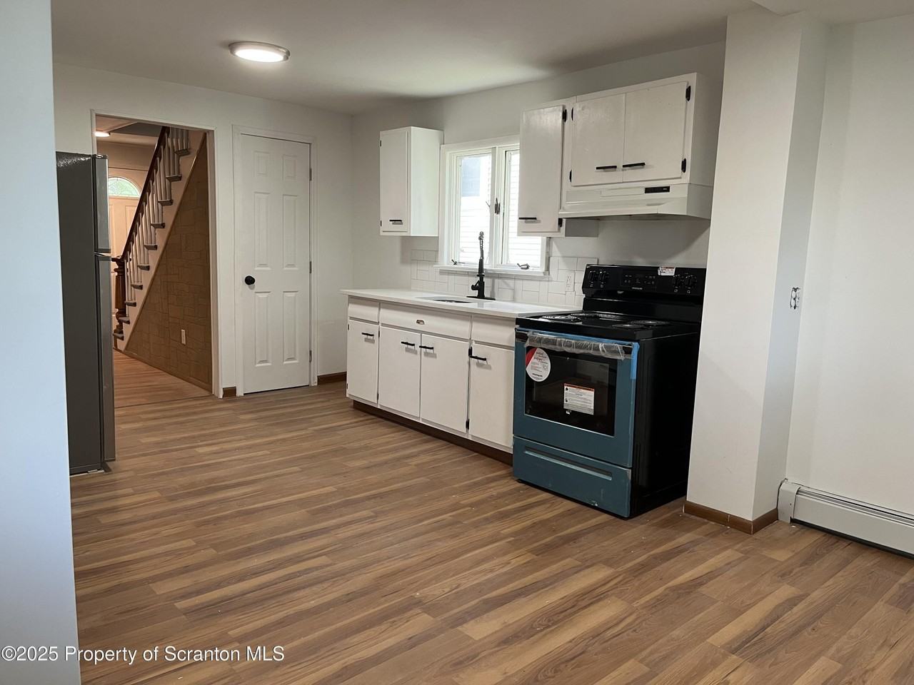 151 Wyoming Avenue - Photo 2 of 17